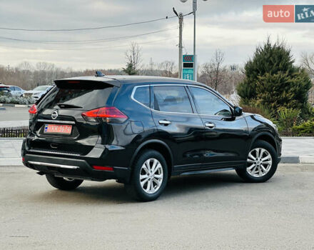 Черный Ниссан Rogue, объемом двигателя 2.49 л и пробегом 105 тыс. км за 14500 $, фото 5 на Automoto.ua