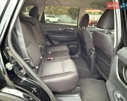 Черный Ниссан Rogue, объемом двигателя 2.49 л и пробегом 129 тыс. км за 13700 $, фото 48 на Automoto.ua