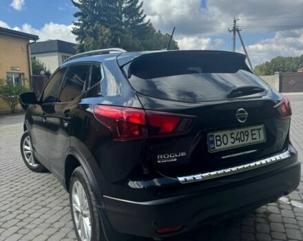 Черный Ниссан Rogue, объемом двигателя 2 л и пробегом 82 тыс. км за 16900 $, фото 2 на Automoto.ua