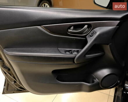 Чорний Ніссан Rogue, об'ємом двигуна 2.5 л та пробігом 79 тис. км за 15700 $, фото 25 на Automoto.ua