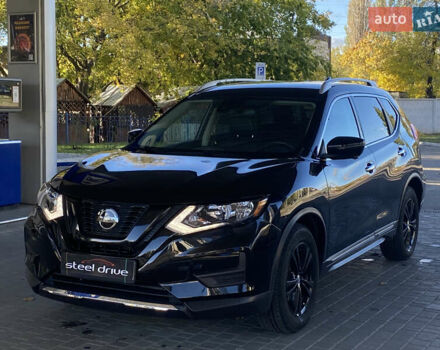 Черный Ниссан Rogue, объемом двигателя 2.49 л и пробегом 112 тыс. км за 16200 $, фото 1 на Automoto.ua