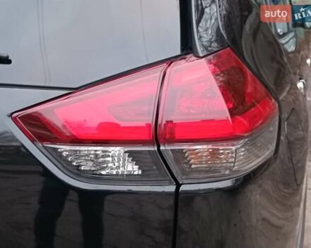 Черный Ниссан Rogue, объемом двигателя 2.5 л и пробегом 61 тыс. км за 17490 $, фото 10 на Automoto.ua