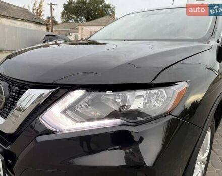 Черный Ниссан Rogue, объемом двигателя 2.49 л и пробегом 129 тыс. км за 13700 $, фото 1 на Automoto.ua