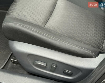 Черный Ниссан Rogue, объемом двигателя 2.5 л и пробегом 171 тыс. км за 12800 $, фото 14 на Automoto.ua