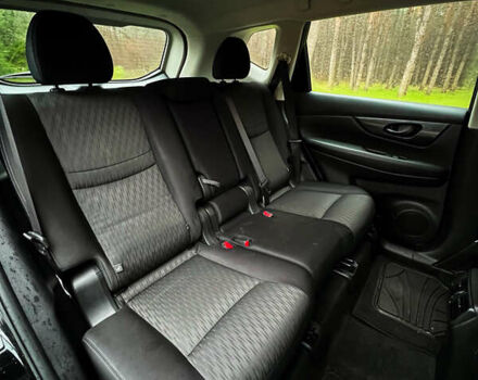 Черный Ниссан Rogue, объемом двигателя 2.49 л и пробегом 135 тыс. км за 15900 $, фото 13 на Automoto.ua