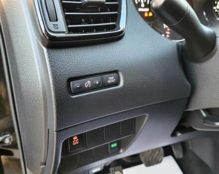 Черный Ниссан Rogue, объемом двигателя 2 л и пробегом 132 тыс. км за 9800 $, фото 4 на Automoto.ua