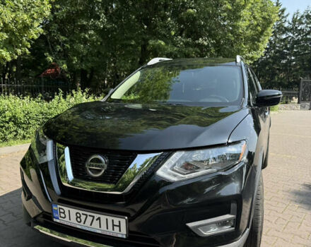 Черный Ниссан Rogue, объемом двигателя 2.49 л и пробегом 140 тыс. км за 14999 $, фото 1 на Automoto.ua