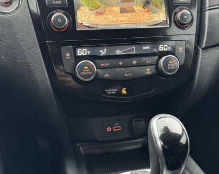 Черный Ниссан Rogue, объемом двигателя 2.5 л и пробегом 123 тыс. км за 16600 $, фото 13 на Automoto.ua