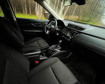 Черный Ниссан Rogue, объемом двигателя 2.49 л и пробегом 135 тыс. км за 15900 $, фото 10 на Automoto.ua