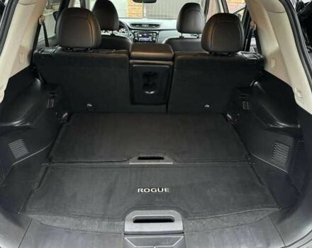Черный Ниссан Rogue, объемом двигателя 2.5 л и пробегом 100 тыс. км за 12000 $, фото 19 на Automoto.ua