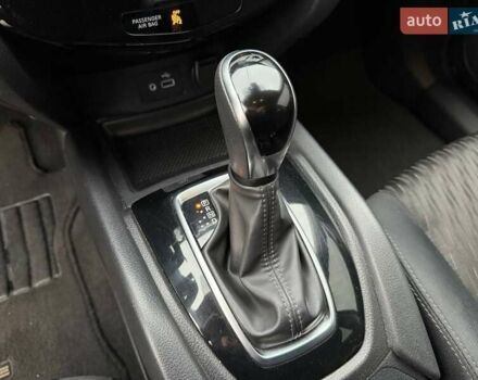 Черный Ниссан Rogue, объемом двигателя 2.49 л и пробегом 129 тыс. км за 13700 $, фото 44 на Automoto.ua