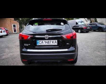 Черный Ниссан Rogue, объемом двигателя 2 л и пробегом 120 тыс. км за 16000 $, фото 3 на Automoto.ua