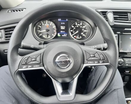 Черный Ниссан Rogue, объемом двигателя 2.5 л и пробегом 135 тыс. км за 16100 $, фото 6 на Automoto.ua