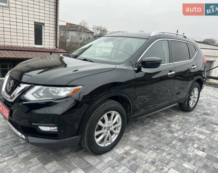 Черный Ниссан Rogue, объемом двигателя 2.5 л и пробегом 92 тыс. км за 16200 $, фото 2 на Automoto.ua