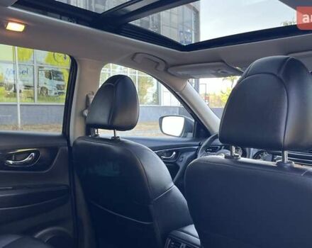 Черный Ниссан Rogue, объемом двигателя 2.49 л и пробегом 96 тыс. км за 16500 $, фото 12 на Automoto.ua