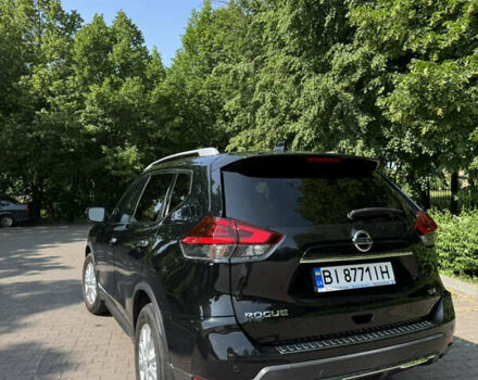 Черный Ниссан Rogue, объемом двигателя 2.49 л и пробегом 140 тыс. км за 14999 $, фото 3 на Automoto.ua