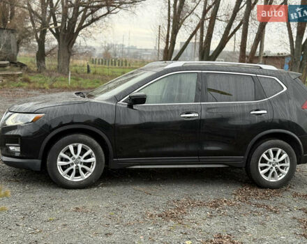 Черный Ниссан Rogue, объемом двигателя 2.5 л и пробегом 171 тыс. км за 12800 $, фото 4 на Automoto.ua