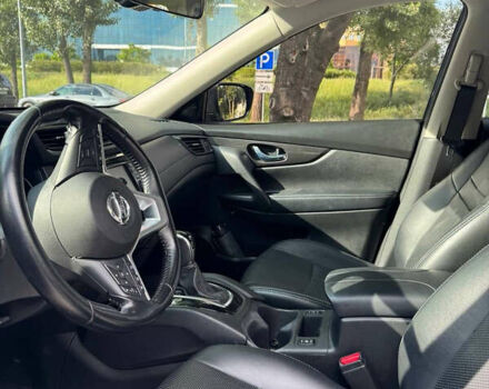 Черный Ниссан Rogue, объемом двигателя 2.5 л и пробегом 82 тыс. км за 17750 $, фото 6 на Automoto.ua