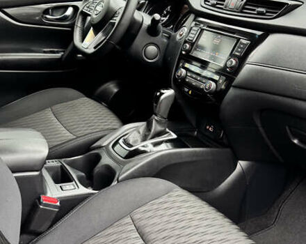 Чорний Ніссан Rogue, об'ємом двигуна 2.49 л та пробігом 124 тис. км за 16600 $, фото 12 на Automoto.ua