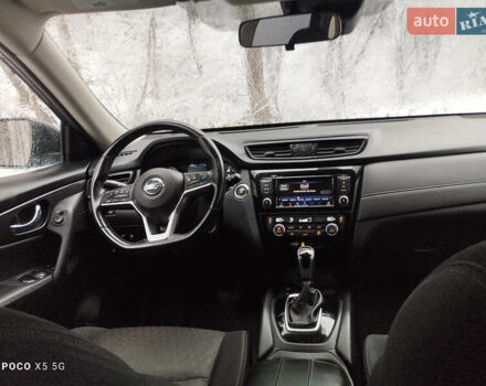 Чорний Ніссан Rogue, об'ємом двигуна 2.49 л та пробігом 257 тис. км за 14700 $, фото 14 на Automoto.ua