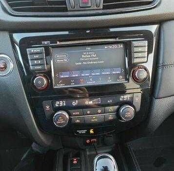 Чорний Ніссан Rogue, об'ємом двигуна 0 л та пробігом 96 тис. км за 19000 $, фото 17 на Automoto.ua