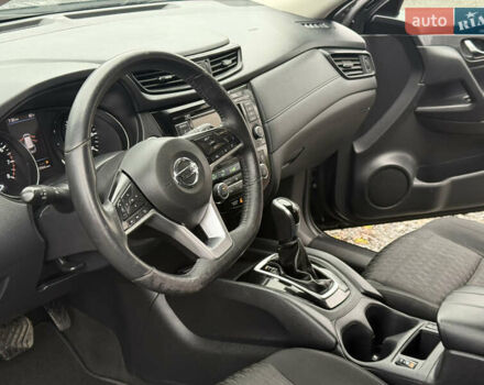 Черный Ниссан Rogue, объемом двигателя 2.5 л и пробегом 171 тыс. км за 12800 $, фото 13 на Automoto.ua