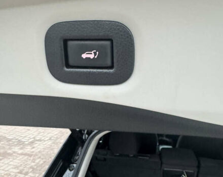 Чорний Ніссан Rogue, об'ємом двигуна 2.49 л та пробігом 31 тис. км за 17777 $, фото 16 на Automoto.ua