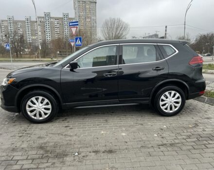 Черный Ниссан Rogue, объемом двигателя 2.5 л и пробегом 135 тыс. км за 16100 $, фото 2 на Automoto.ua
