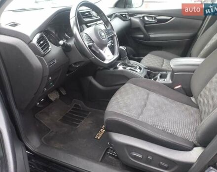Черный Ниссан Rogue, объемом двигателя 2 л и пробегом 150 тыс. км за 12500 $, фото 7 на Automoto.ua