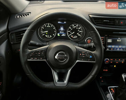 Черный Ниссан Rogue, объемом двигателя 2.49 л и пробегом 79 тыс. км за 18500 $, фото 29 на Automoto.ua