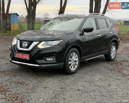 Черный Ниссан Rogue, объемом двигателя 2.5 л и пробегом 171 тыс. км за 12800 $, фото 3 на Automoto.ua