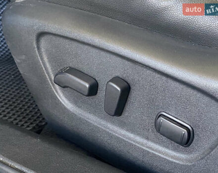 Черный Ниссан Rogue, объемом двигателя 2.49 л и пробегом 112 тыс. км за 16200 $, фото 13 на Automoto.ua