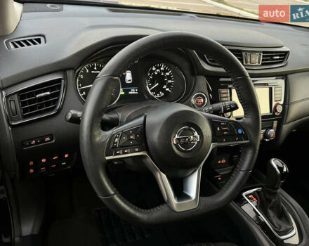 Черный Ниссан Rogue, объемом двигателя 2.49 л и пробегом 79 тыс. км за 18500 $, фото 19 на Automoto.ua