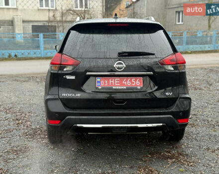 Черный Ниссан Rogue, объемом двигателя 2.5 л и пробегом 171 тыс. км за 12800 $, фото 6 на Automoto.ua