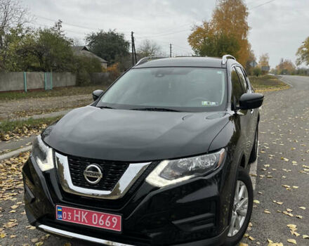 Черный Ниссан Rogue, объемом двигателя 2.49 л и пробегом 58 тыс. км за 16000 $, фото 1 на Automoto.ua
