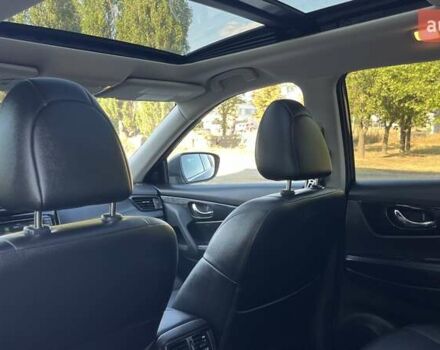 Черный Ниссан Rogue, объемом двигателя 2.49 л и пробегом 96 тыс. км за 16500 $, фото 10 на Automoto.ua