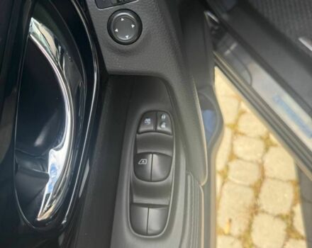 Черный Ниссан Rogue, объемом двигателя 2 л и пробегом 82 тыс. км за 16900 $, фото 7 на Automoto.ua
