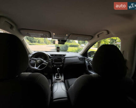 Черный Ниссан Rogue, объемом двигателя 2.49 л и пробегом 140 тыс. км за 14999 $, фото 8 на Automoto.ua