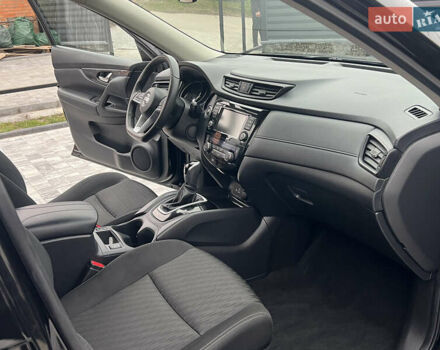 Черный Ниссан Rogue, объемом двигателя 2.5 л и пробегом 92 тыс. км за 16200 $, фото 28 на Automoto.ua