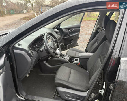 Черный Ниссан Rogue, объемом двигателя 2.5 л и пробегом 171 тыс. км за 12800 $, фото 15 на Automoto.ua