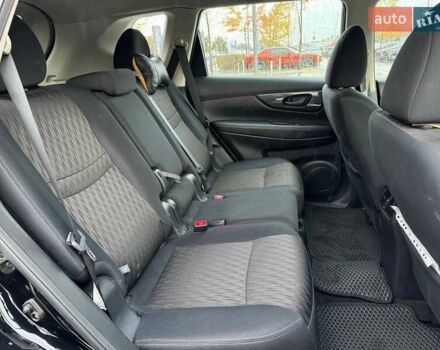 Черный Ниссан Rogue, объемом двигателя 2.49 л и пробегом 109 тыс. км за 16490 $, фото 23 на Automoto.ua