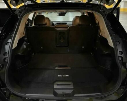 Ніссан Rogue 2020 у Києві на Automoto.ua Чорний Ніссан Rogue, об'ємом двигуна 2.5 л та пробігом 70 тис. км за 13500 $, фото 7 на Automoto.ua
