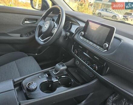 Черный Ниссан Rogue, объемом двигателя 2.49 л и пробегом 80 тыс. км за 23999 $, фото 17 на Automoto.ua