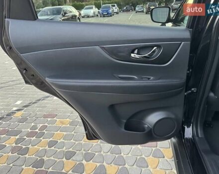 Чорний Ніссан Rogue, об'ємом двигуна 2.5 л та пробігом 188 тис. км за 15999 $, фото 40 на Automoto.ua