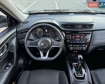 Черный Ниссан Rogue, объемом двигателя 2.5 л и пробегом 188 тыс. км за 15999 $, фото 18 на Automoto.ua