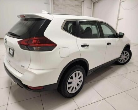 Черный Ниссан Rogue, объемом двигателя 2.5 л и пробегом 63 тыс. км за 14000 $, фото 6 на Automoto.ua