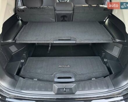 Чорний Ніссан Rogue, об'ємом двигуна 2.5 л та пробігом 188 тис. км за 15999 $, фото 72 на Automoto.ua