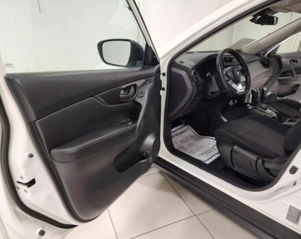 Черный Ниссан Rogue, объемом двигателя 2.5 л и пробегом 63 тыс. км за 14000 $, фото 13 на Automoto.ua