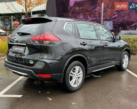 Черный Ниссан Rogue, объемом двигателя 2.49 л и пробегом 109 тыс. км за 16490 $, фото 7 на Automoto.ua