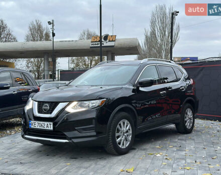 Черный Ниссан Rogue, объемом двигателя 2.49 л и пробегом 139 тыс. км за 17900 $, фото 4 на Automoto.ua